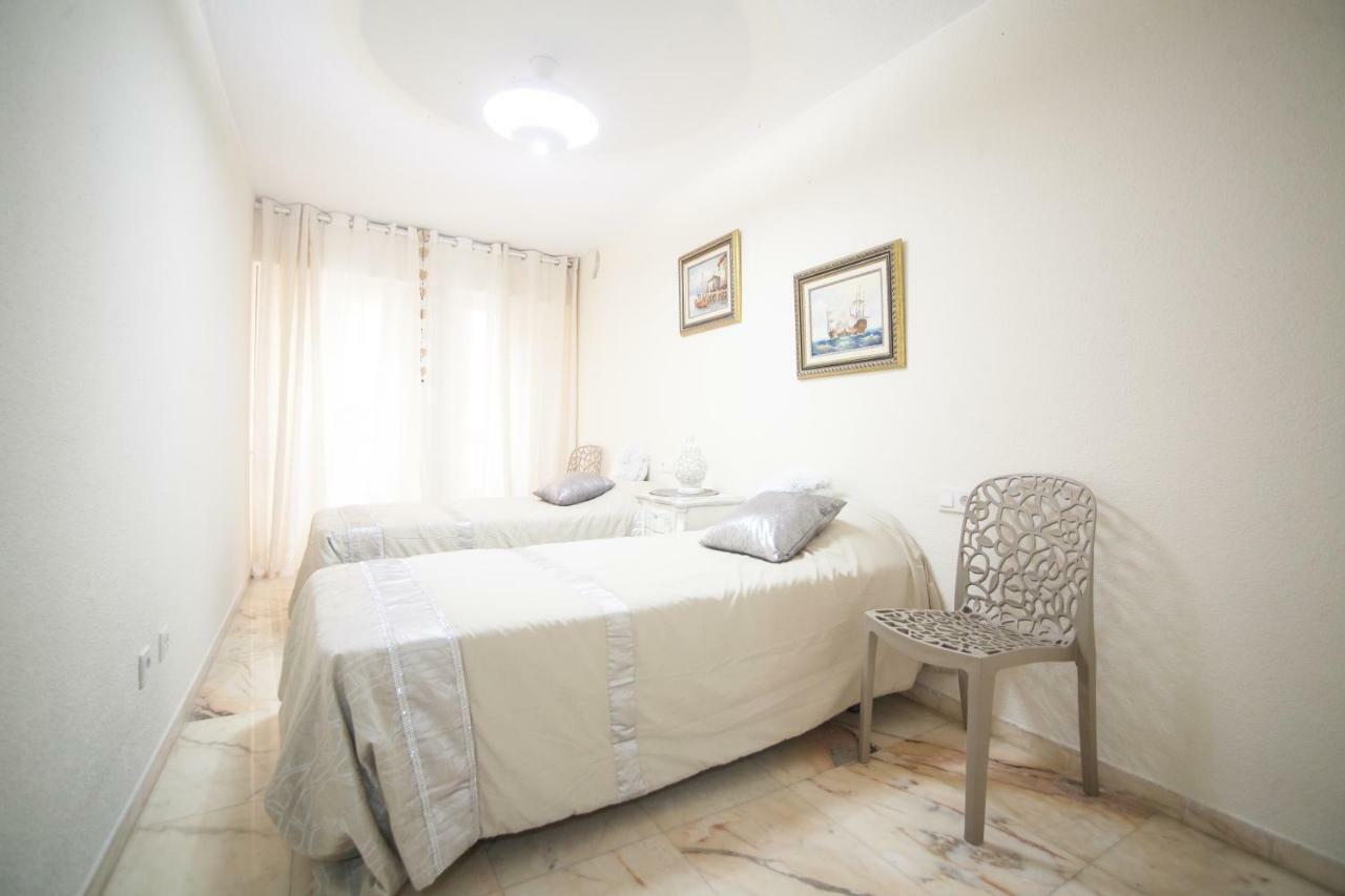 Apartment Grand Fernando Explanada Alicante Buitenkant foto